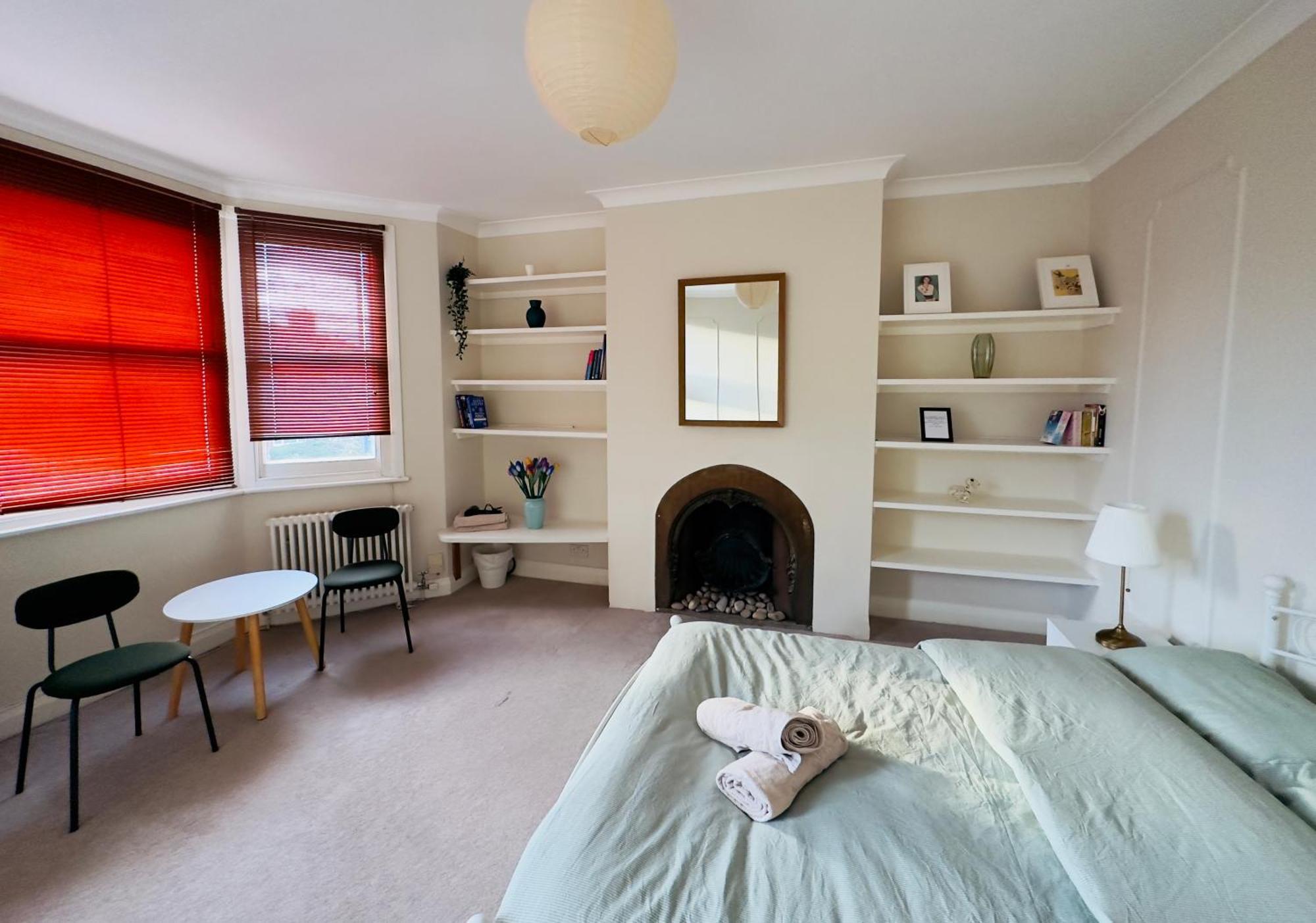 Cosy 3 Bedroom Flat Nearby Willsden Habitación en casa particular Londres